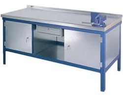 > </div>
<div class=